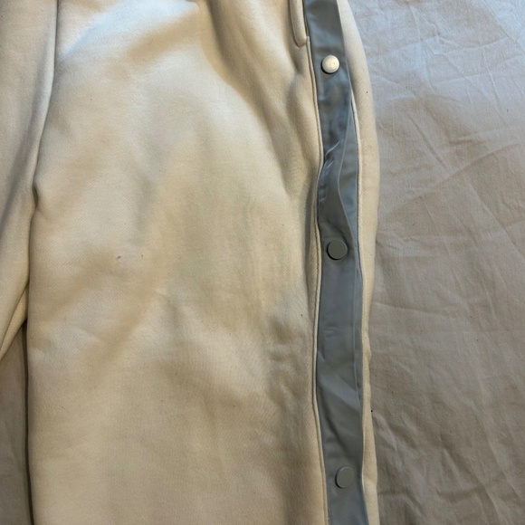 Yellow the Label Tearaway Fleece Coat of Arms matching Sweatpants *NWOT* - Picture 5 of 7